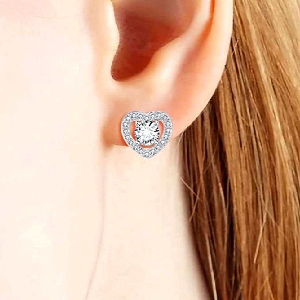 Moissanite 925 Silver Pav Heart Stud Earrings